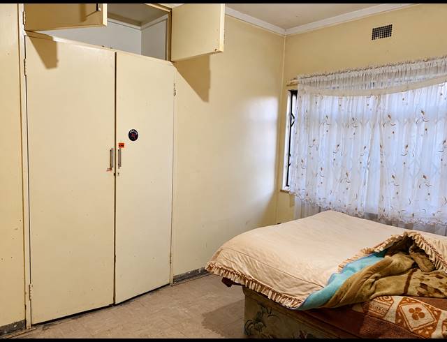3 BEDROOM FREEHOLD FOR SALE IN VANDERBIJLPARK SW 1